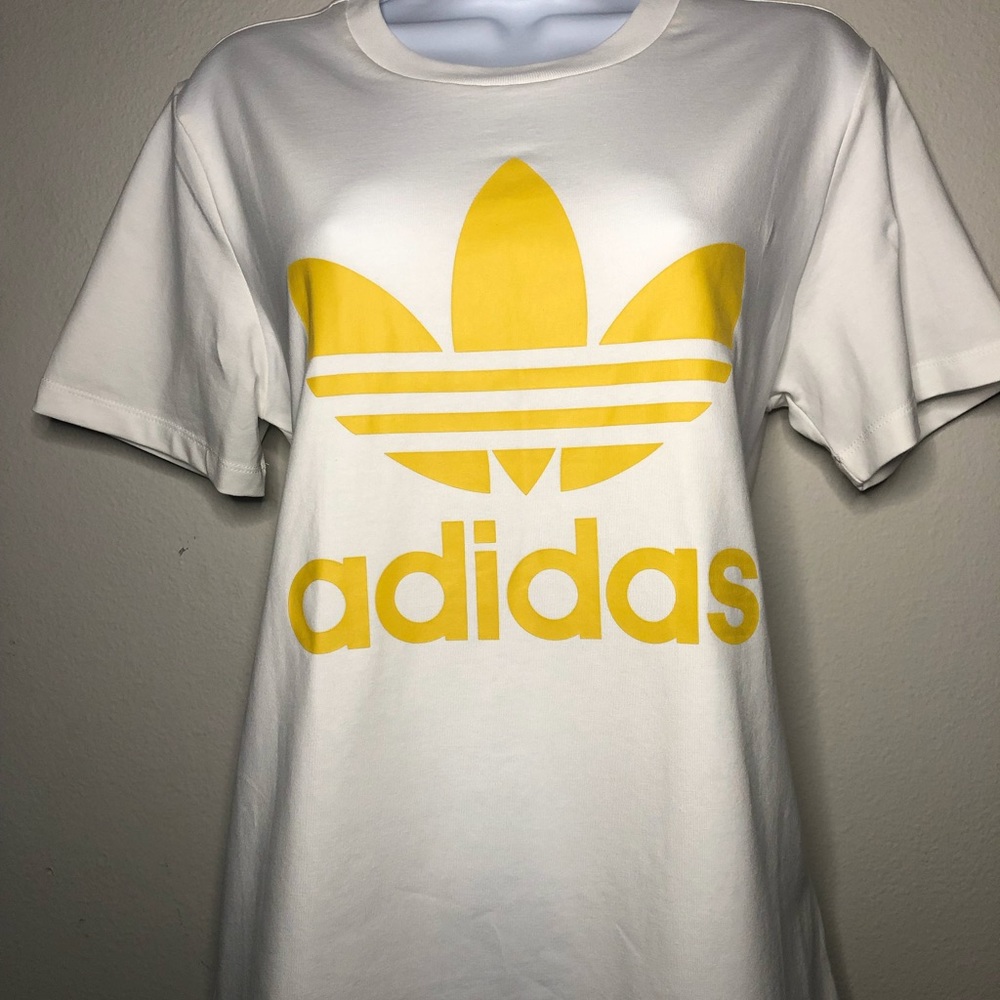 Adidas women’s trifold shirt